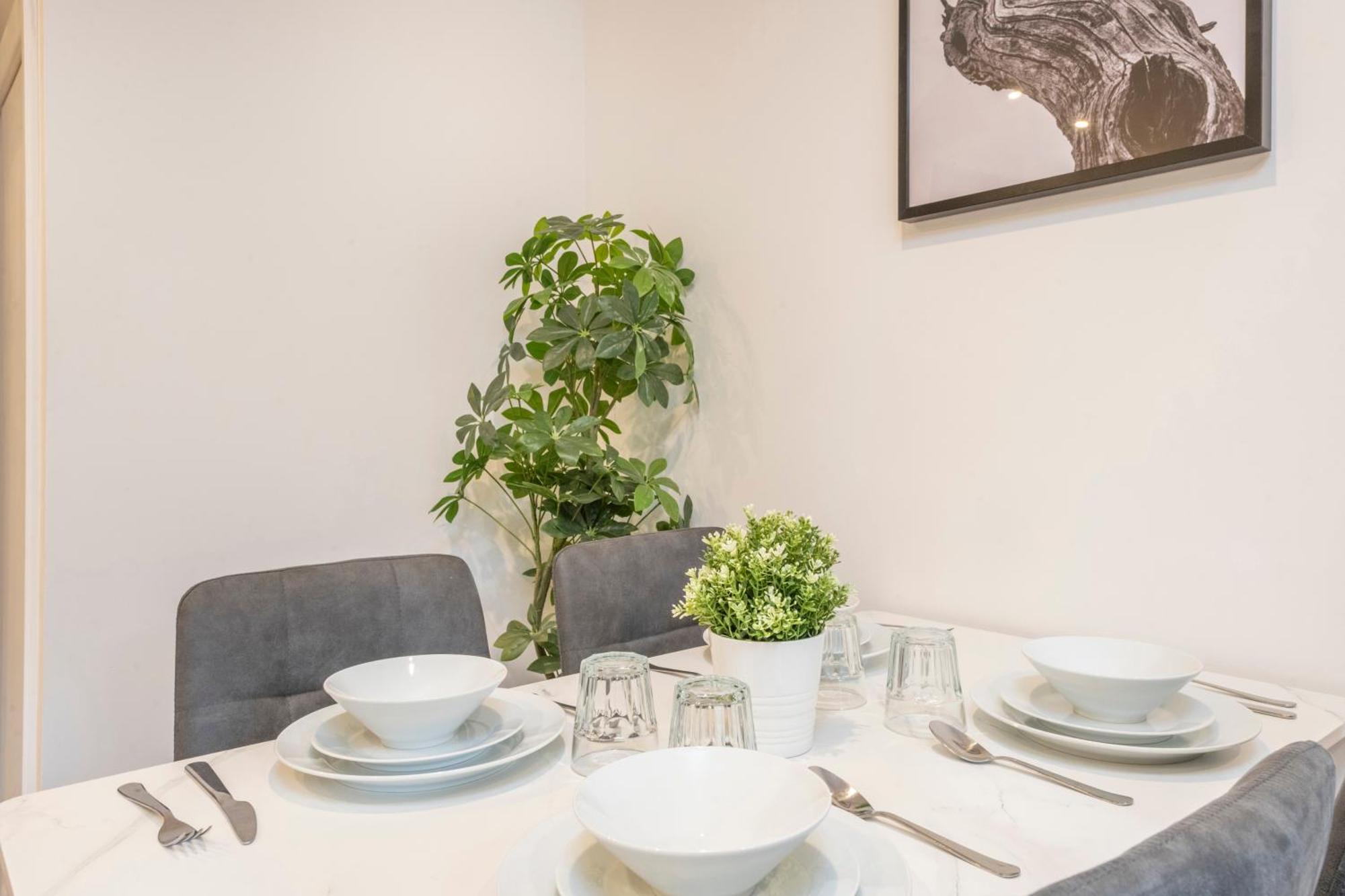 The Perfect Stay London, Home With 2 Bedrooms 1 Bath - Battersea, Vauxhall And Nine Elms Eksteriør bilde
